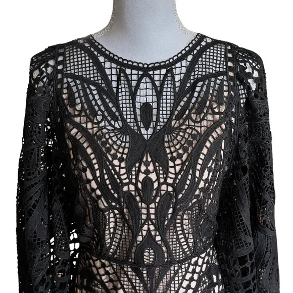 Farm Rio Lace Black Midi Dress size Small NWT $420 Nature Guipure Crochet